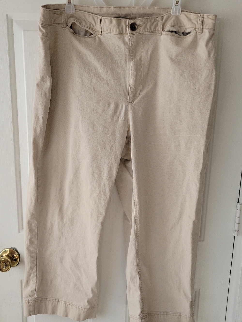 Old Navy Women's Khaki Wide Leg Chinos - Light Tan